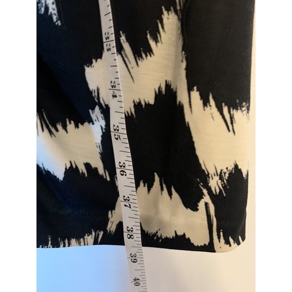 DVF Womens Dress 6 Bodycon Wool Knee Length Black White Vneck Cocktail - Picture 10 of 12